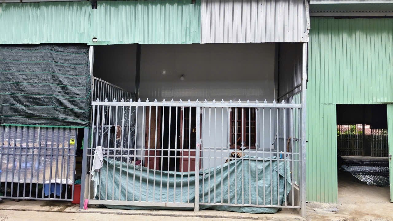 Nhà bán gấp Phước Thiền Nhơn Trạch 81m² giá 450 triệu - Sổ hồng chính chủ!