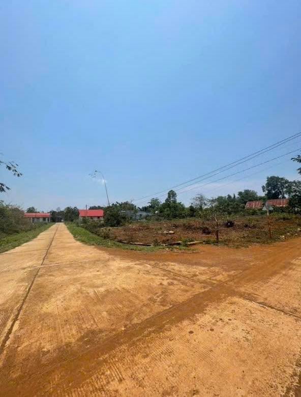 Đất mặt tiền Ama Jhao Buôn Hồ 170m² giá chỉ 550 triệu - Cơ hội đầu tư tốt!