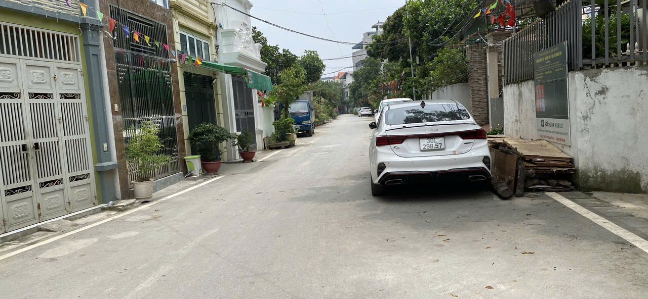 Nhà mới 40m² tại Hoài Đức giá 6.5 tỷ - Đầu tư sinh lời ngay!