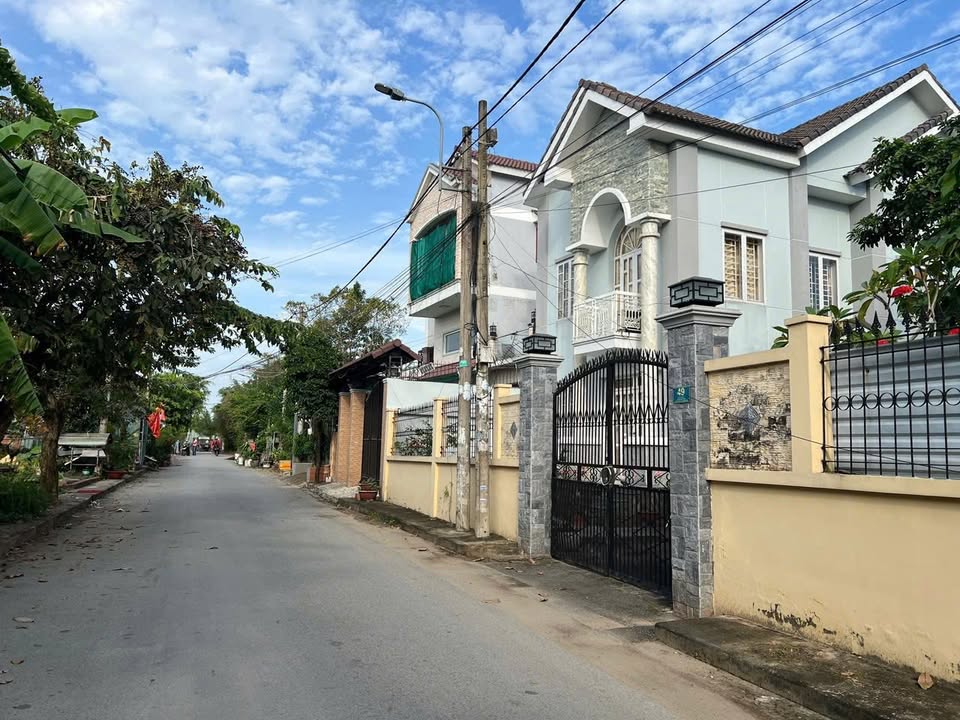 Biệt thự sân vườn An Phú Tây 1485m² giá 17 tỷ - Nơi nghỉ dưỡng lý tưởng!