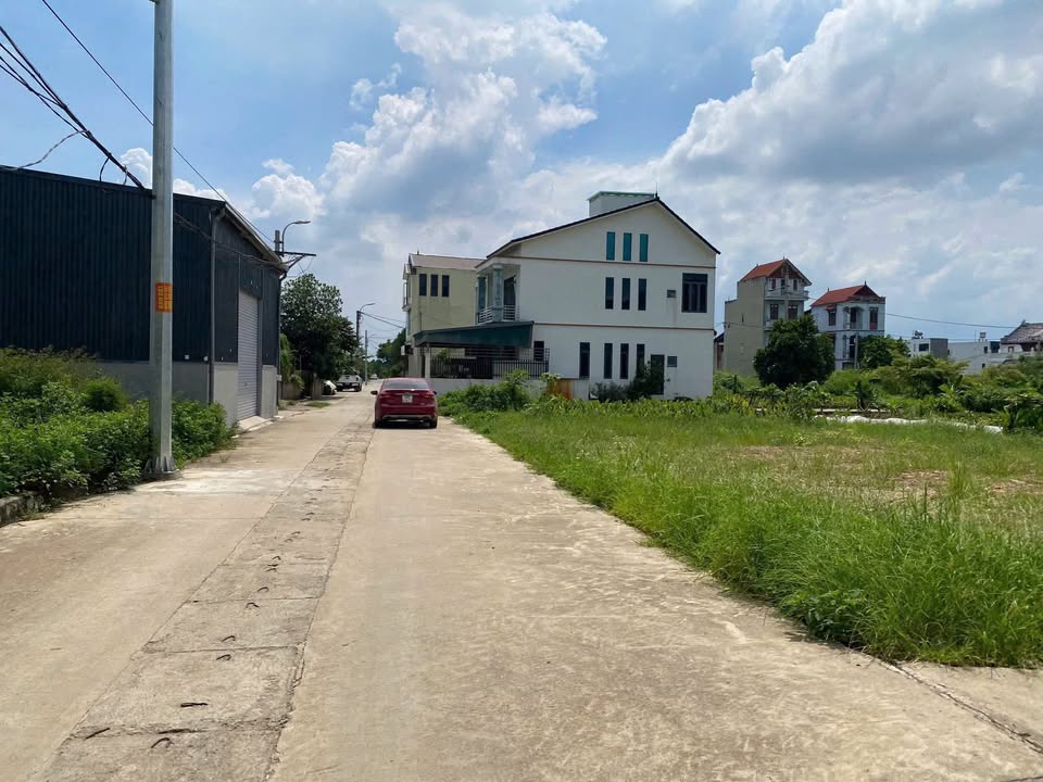 Bán đất nền khu phố 10, Quang Minh, Mê Linh, Hà Nội - Diện tích 60m², giá thỏa thuận!