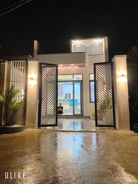 Nhà mới bán gấp tại Mỹ Hạnh Nam, Đức Hòa, Long An 110m² giá 1.95 tỷ - Sổ hồng chính chủ!