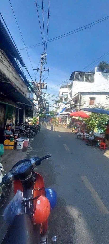 Nhà nguyên căn mặt tiền Trần Văn Cẩn, Tân Phú 60m² giá 16 triệu - Kinh doanh tự do ngay!