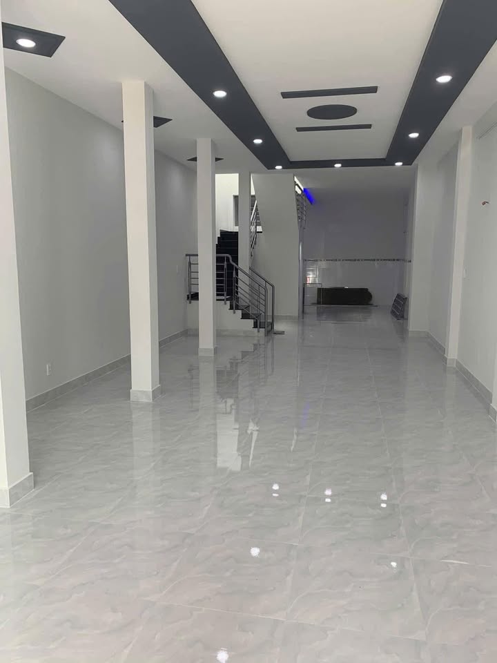 Nhà Cho Thuê Hẻm Xe Hơi 8M Đường Bình Long, Tân Phú - 100m² Giá 16 triệu/tháng