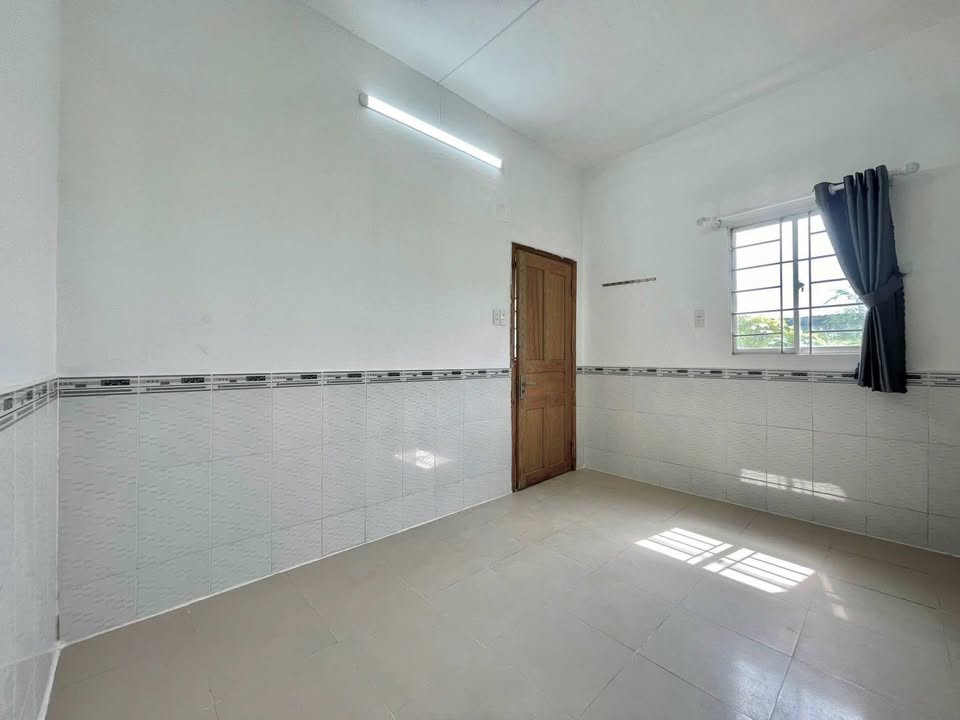 Phòng studio cho thuê Nguyễn Hữu Tiến, Tân Phú, 2.7 triệu - Cửa sổ trời thoáng mát!