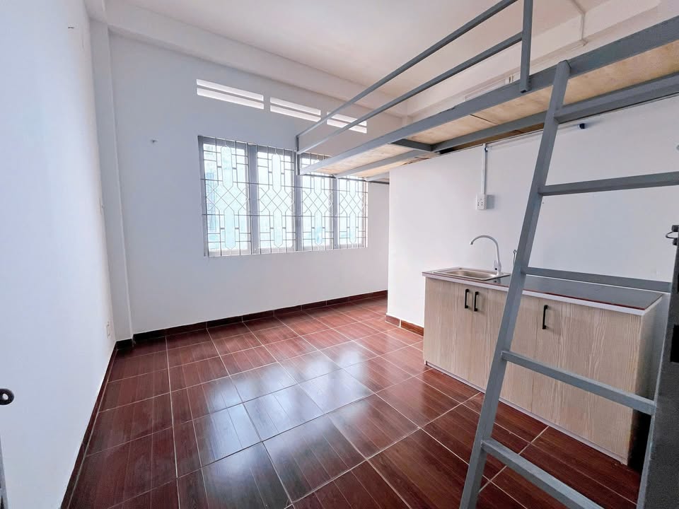 Phòng cho thuê đẹp 25m² tại Bình Tân - Gần ĐH Văn Hiến, tiện nghi đầy đủ!