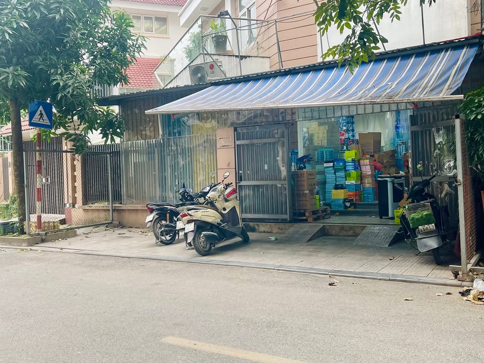 Cho thuê shophouse 15BT9 KĐT Văn Phú 130m² giá 15 triệu - Vị trí đắc địa, thuận lợi kinh doanh!