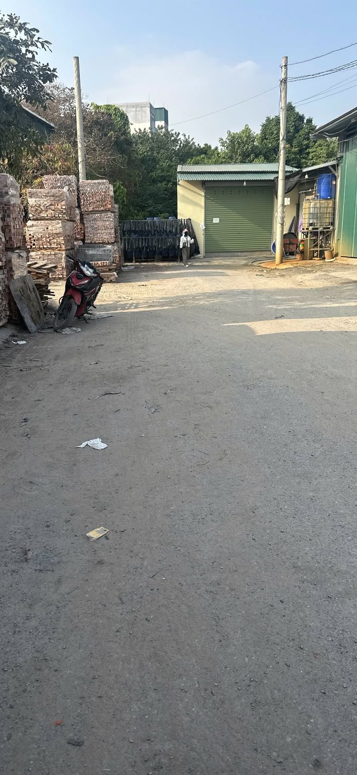 Nhà riêng thôn Hướng Dương, Thắng Lợi, 100m² giá 5 tỷ - Vị trí trung tâm thuận lợi!