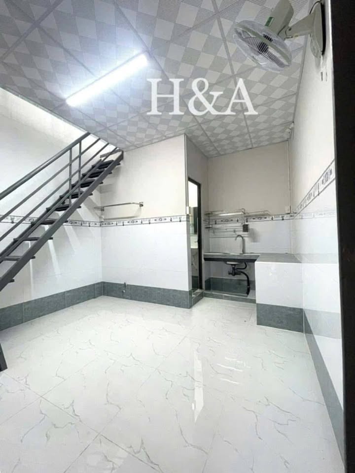 Phòng trọ Cách Mạng Tháng 8, Ninh Kiều 2 triệu/tháng - Gần ĐH Kỹ Thuật, Cao Đẳng Du Lịch!