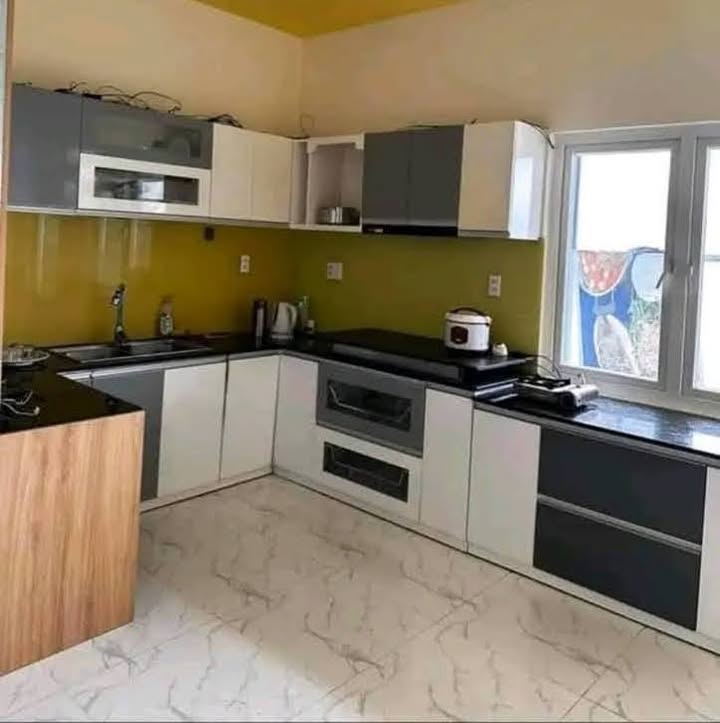 Biệt thự sân vườn cho thuê tại phường Cam Ly - Đà Lạt, 220m² chỉ 10 triệu/tháng!