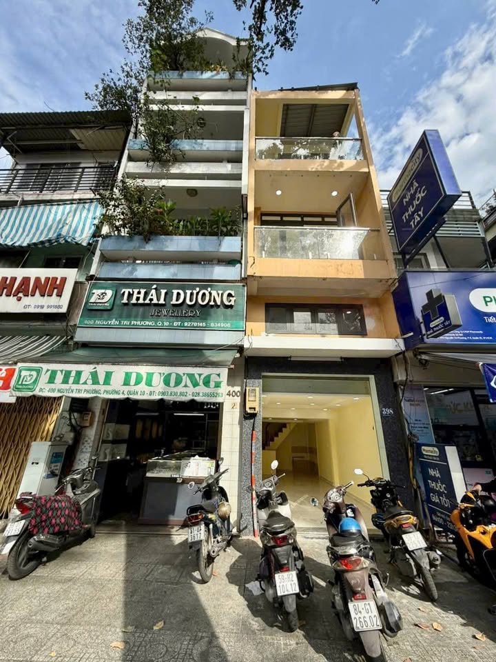 Nhà mặt tiền Nguyễn Tri Phương, phường 4, quận 10, diện tích 27.1m², giá 16.8 tỷ - Cơ hội sở hữu mặt bằng kinh doanh đắc địa!