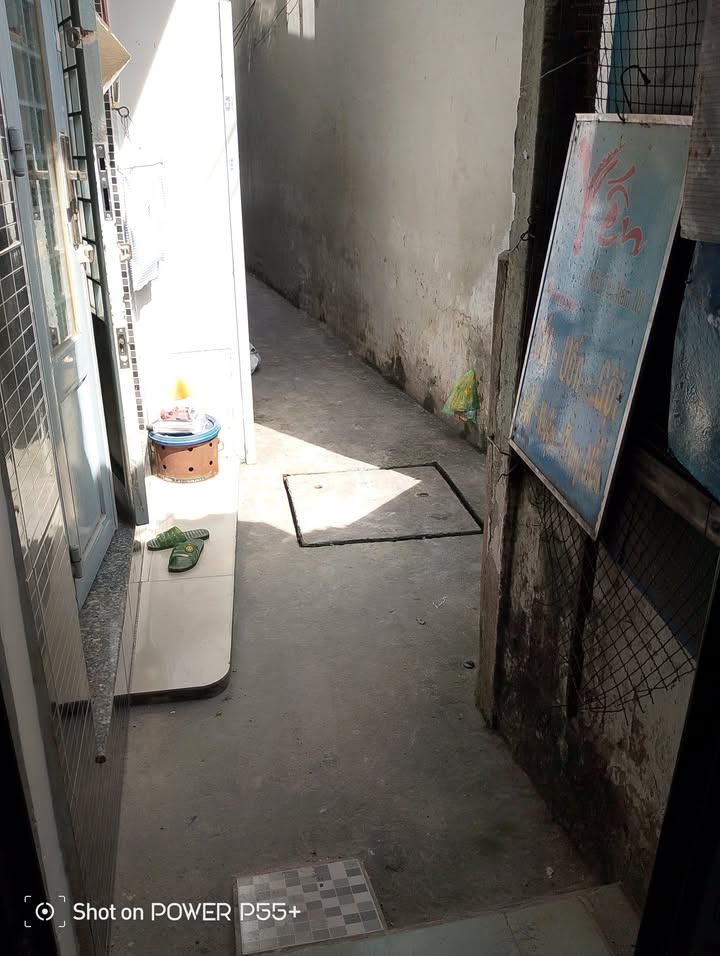 Nhà chính chủ hẻm 703 Hưng Phú, Q8 11m² giá 1.39 tỷ - Sẵn sàng vào ở ngay!