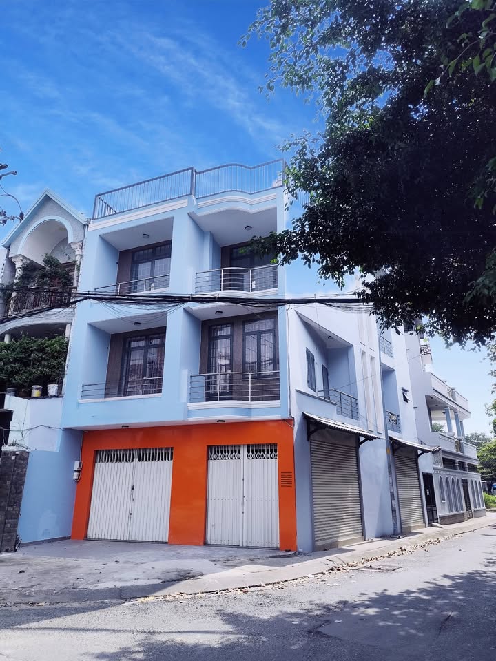 Nhà góc 2 mặt tiền KDC An Sương, Quận 12, DT 128m² - Phù hợp kinh doanh đa dạng!