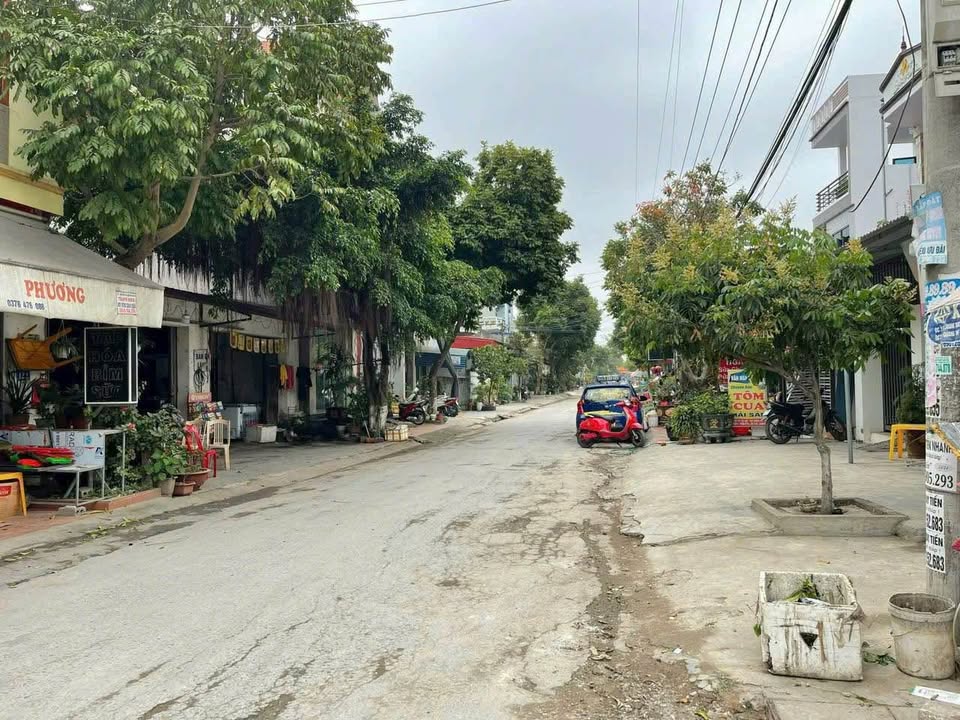 Đất Tân Thành Dương Kinh 100m² giá 2.6 tỷ - Đường 10m trải nhựa thuận tiện!