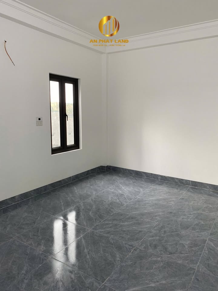 Nhà 3 tầng mới xây Phạm Thận Duật, Ninh Sơn, 79.6m² - Mặt tiền phong thủy đẹp!