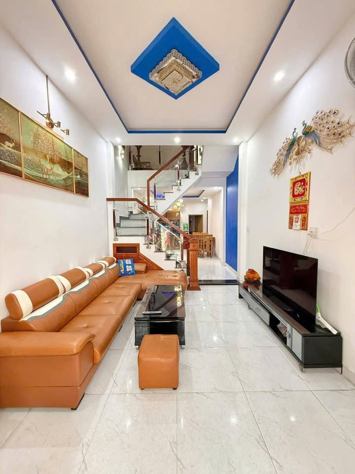 Nhà 2 tầng Nguyễn Phước Nguyên, Thanh Khê 59m² giá 3.85 tỷ - Full nội thất, sẵn sàng ở ngay!