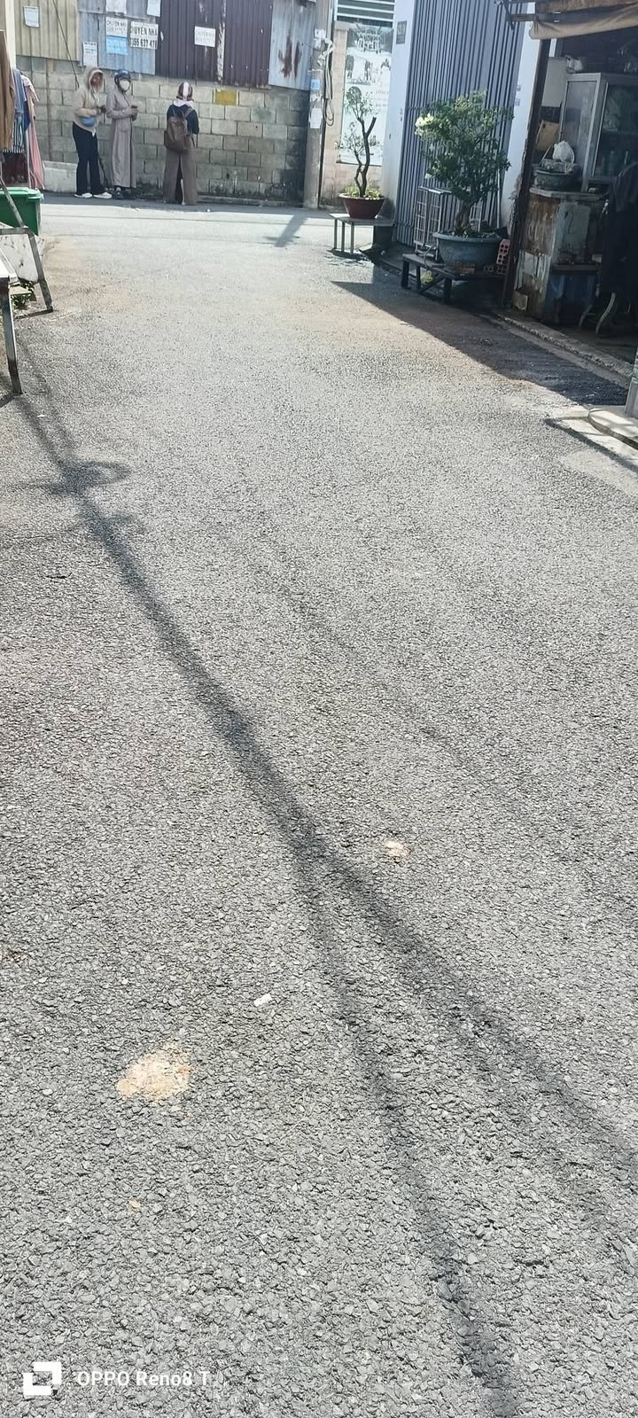 Nhà phố Hiệp Thành 5PN giá 5 tỷ - An ninh tuyệt đối, sẵn sàng ở ngay!