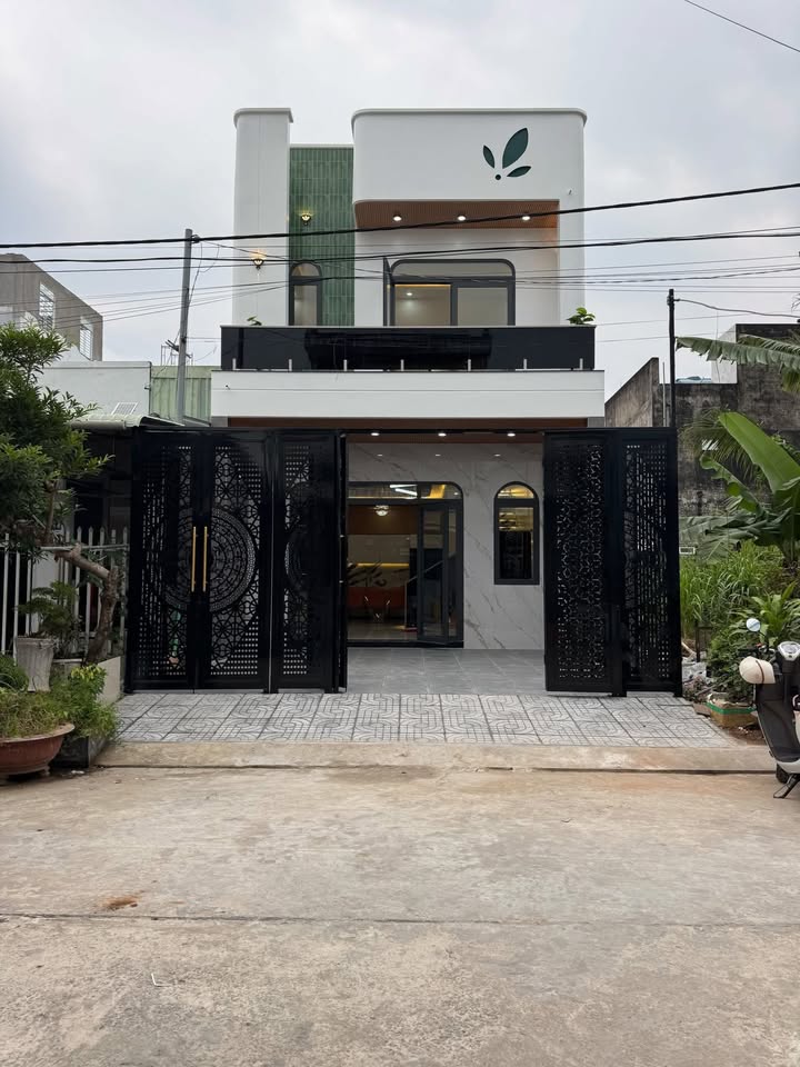 Nhà phố mặt tiền Nguyễn Cảnh Chân, An Hòa, 102m² giá chỉ 3.38 tỷ - Dọn vào ở ngay!