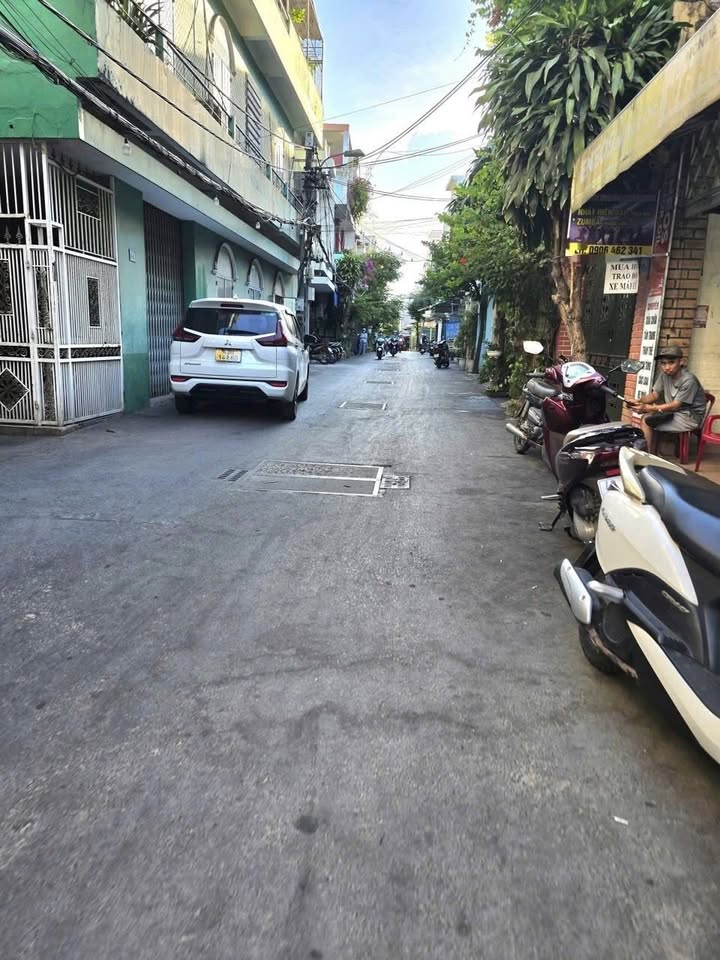 Nhà 3 tầng tại Kiệt Duy Tân, Đà Nẵng - 3.5 tỷ, Dòng tiền 12 triệu/tháng!