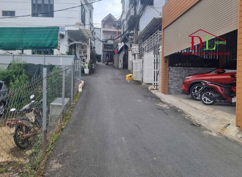 Đất nền Đà Lạt 118,97m² giá 9,9 tỷ - Vị trí đắc địa, dễ xây dựng!