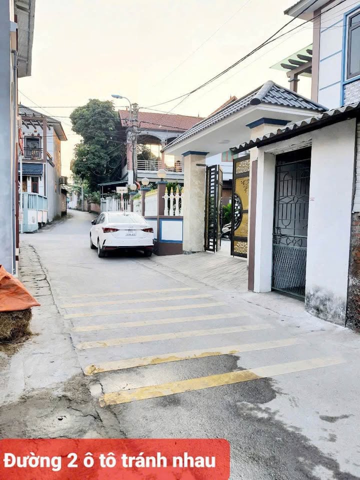 Đất nền Vĩnh Yên 61.7m² giá 1 tỷ - Đường thông, xe tránh thoải mái!