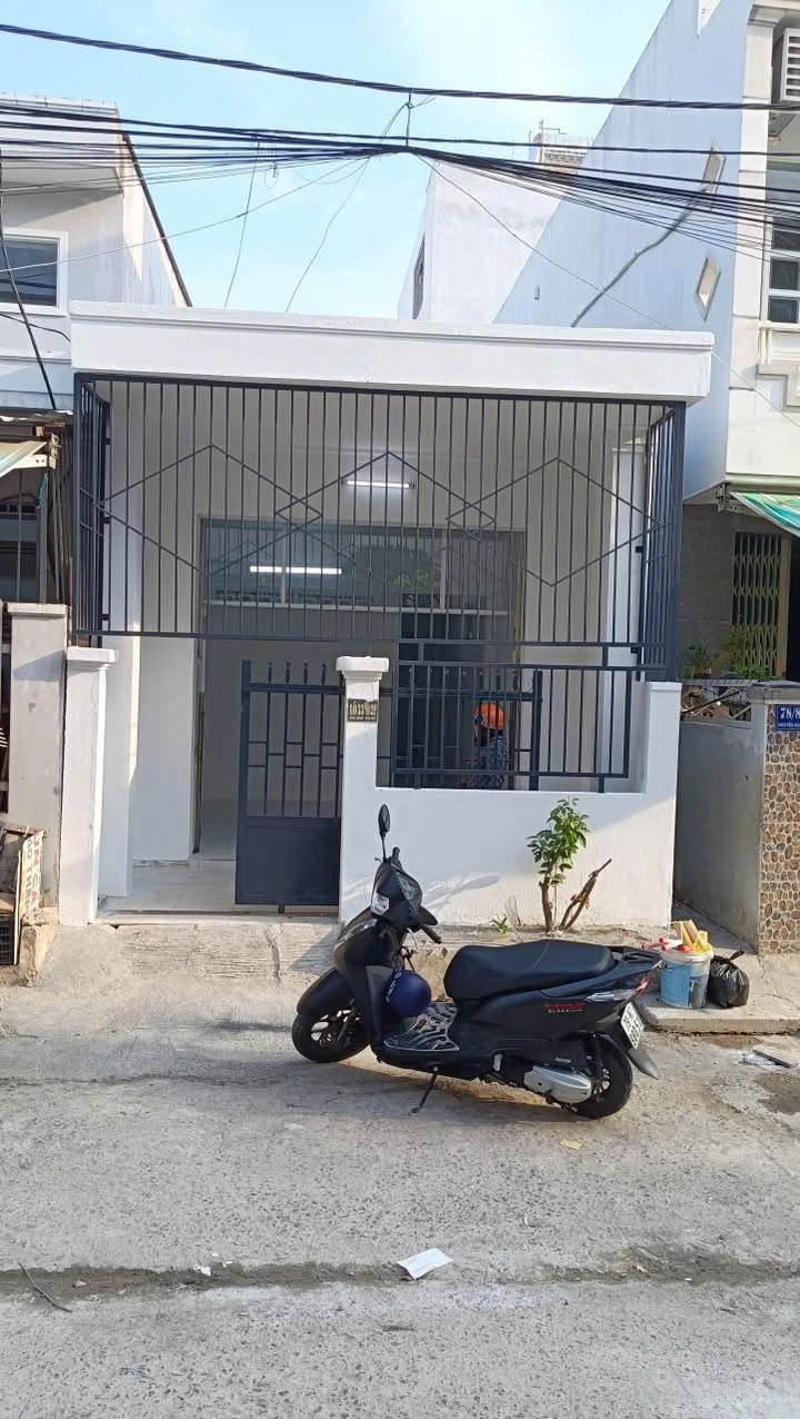 Nhà cấp 4 Vĩnh Hòa Nha Trang 60m² giá 3.4 tỷ - Cần tiền cho con du học!