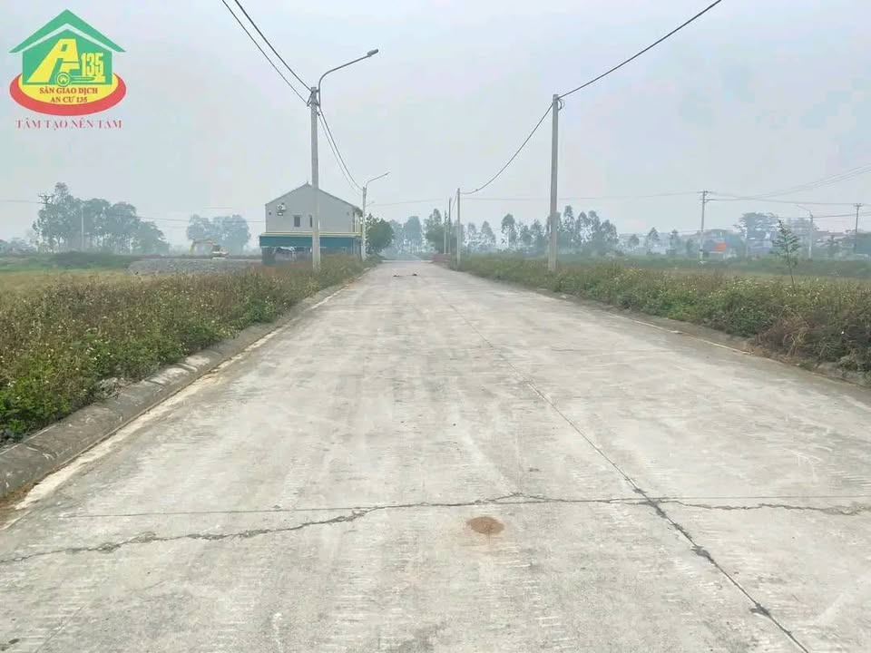 Đất phân lô Khánh Hội, Yên Khánh, Ninh Bình 120m² giá 1 tỷ - Tiện ích đầy đủ, vị trí đẹp!