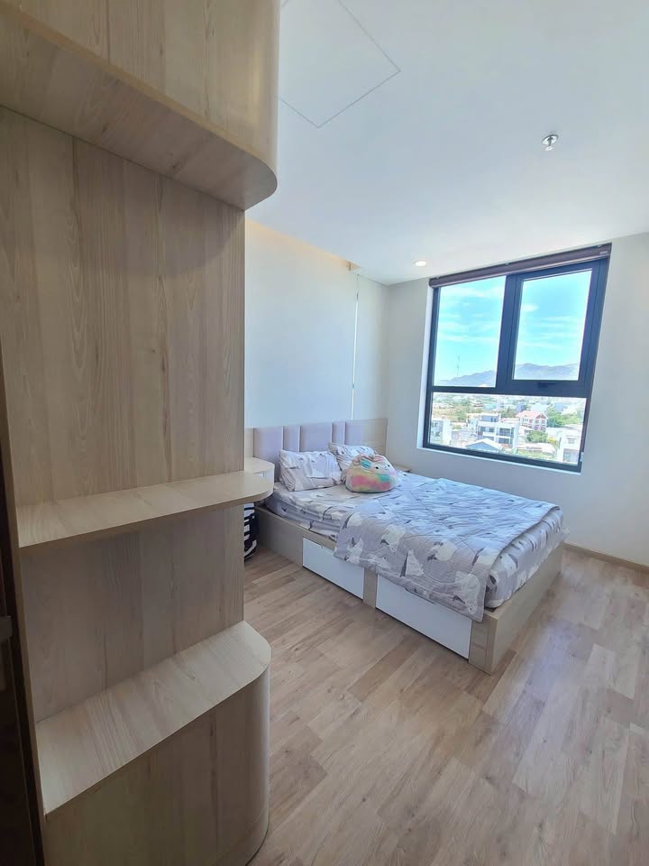 Căn hộ CT1 Luxury Riverside Nha Trang 81m² giá 18 triệu - View Sông tuyệt đẹp!