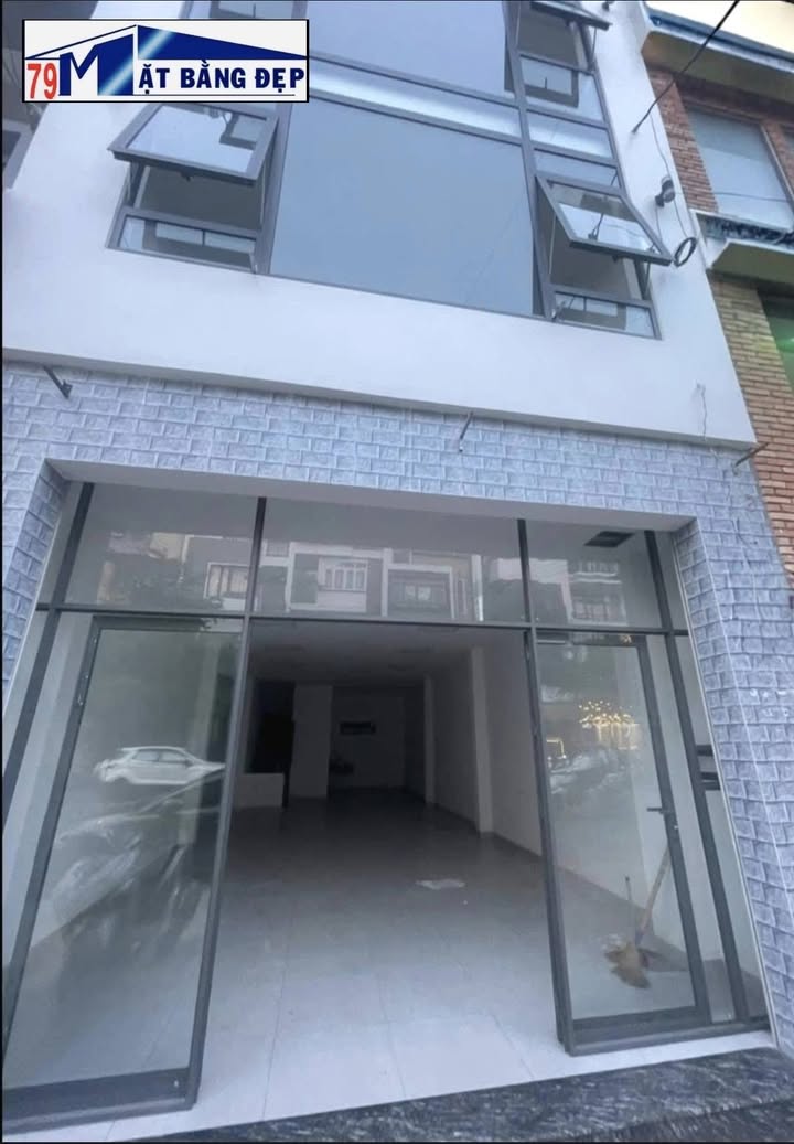 Cho thuê nhà nguyên căn mặt tiền Trần Nhật Duật 75m² giá 25 triệu - Thích hợp văn phòng, Spa!