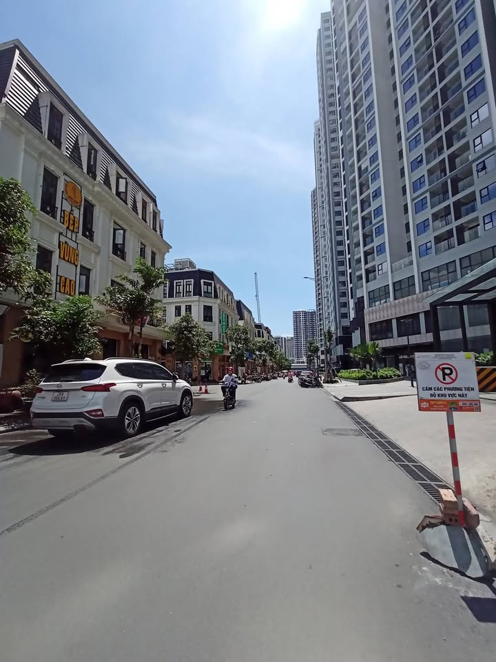 Nhà mặt phố Nguyễn Tất Tố, Hải Phòng 100m² giá 16 tỷ - Kinh doanh đỉnh cao!