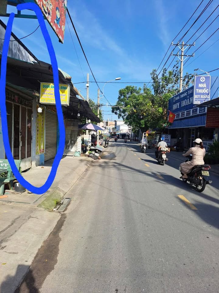 Nhà mặt tiền Nguyễn Thị Pha, Đông Thạnh, Hóc Môn 100m² giá 5.65 tỷ - Cơ hội đầu tư tuyệt vời!