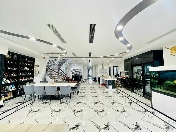 Căn hộ Penthouse 376 Bưởi, Ba Đình 300m² - Thiết kế hiện đại, sẵn sàng vào ở!