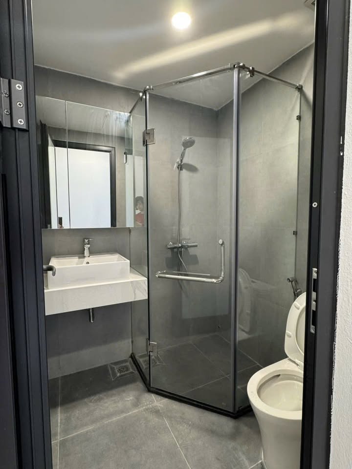 Căn hộ cho thuê Ngọc Thụy 15m² giá 3 triệu - Full đồ, vào ở ngay!