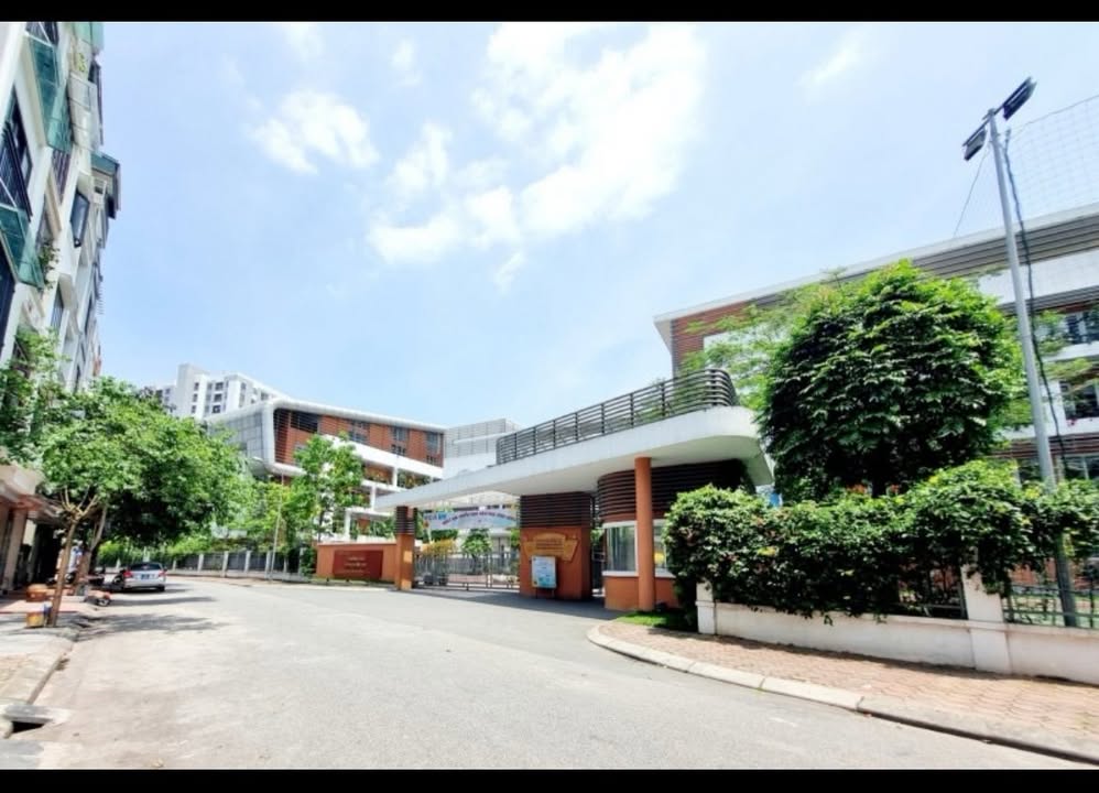 Đất nền Giang Biên Long Biên 90m² giá thỏa thuận - Khu dân cư văn minh, ô tô vào tận nơi!