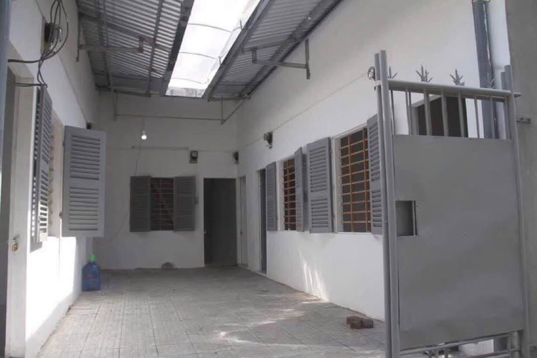 Dãy trọ 7 phòng tại Kiệt Nguyễn Tất Thành, TP Huế, giá chỉ 3.1 tỷ - Đầu tư sinh lời ngay!