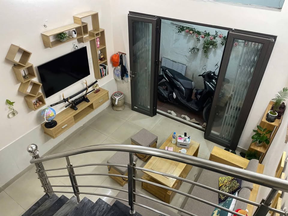 Nhà 3 tầng đường Hạ Lý, Hải Phòng 32.4m² giá 2.35 tỷ - Chính chủ bán gấp!