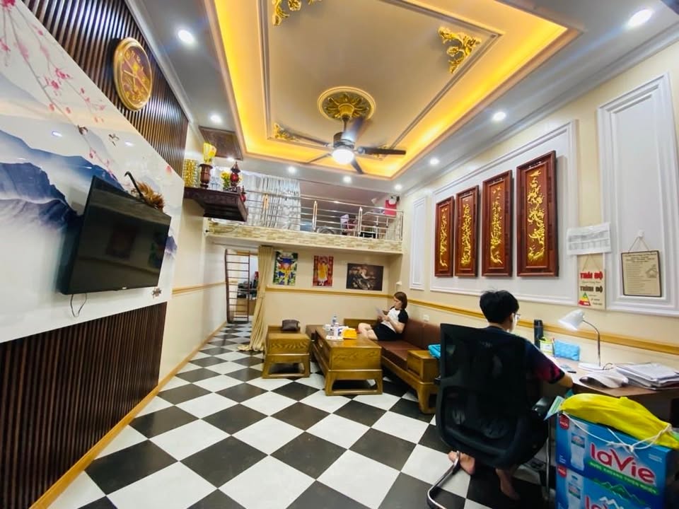 Căn hộ tập thể tầng 1 Mai Động 29m² giá 4.25 tỷ - Chính chủ bán gấp!