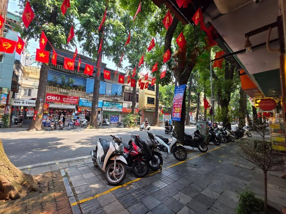 FrontHouse Đống Mác 80m² giá 38.5 tỷ - Đầu tư sinh lời ngay trung tâm!