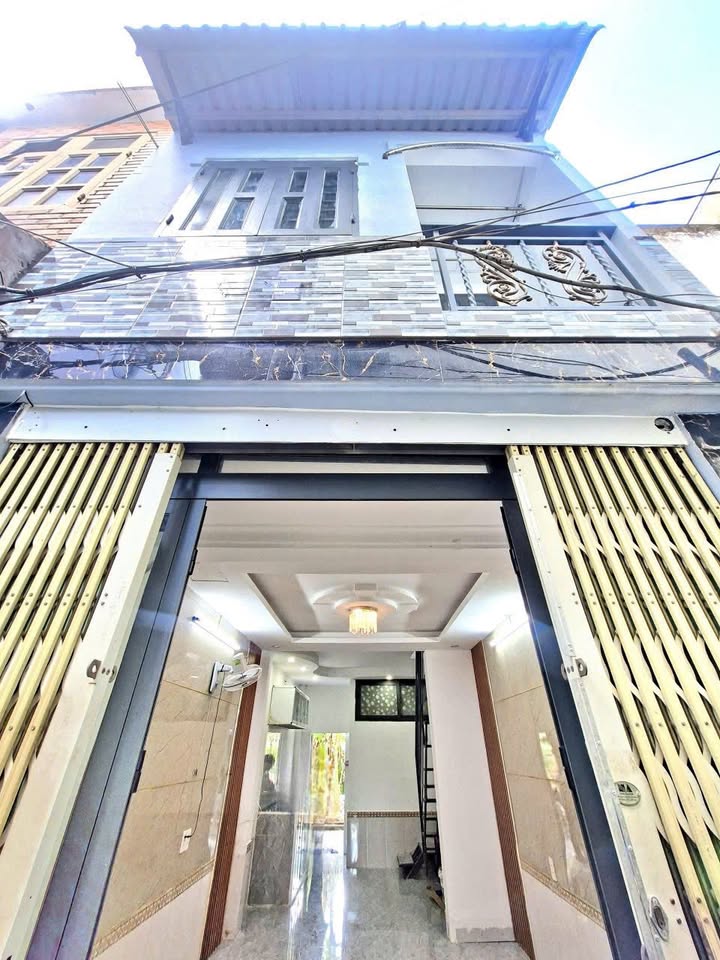 Nhà đẹp 2 tầng tại Nhà Bè, 24m² chỉ 1.57 tỷ - Đầu tư sinh lời!