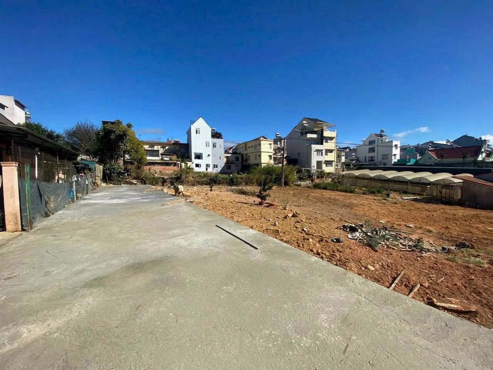 Đất nền xây dựng 174m² tại phường 11 Đà Lạt giá chỉ 5.5 tỷ - Đầu tư sinh lời ngay!