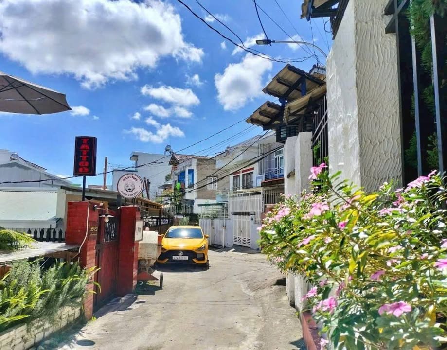Nhà phố Lê Hồng Phong Đà Lạt 65m² giá 4.5 tỷ - Sổ đỏ riêng, ô tô vào tận nơi!