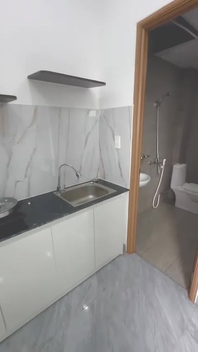 Căn hộ cho thuê tại Bàu Tràm Trung 40m² giá 4.8 triệu - Full nội thất, cửa sổ thoáng mát!