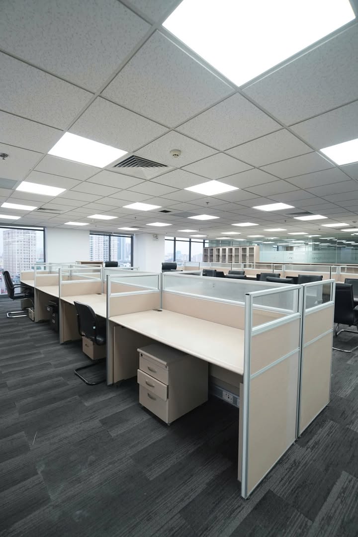 Cho thuê văn phòng hạng A Duy Tân Cầu Giấy 109m² - Giá chỉ từ 2.784.000 VNĐ/tháng!