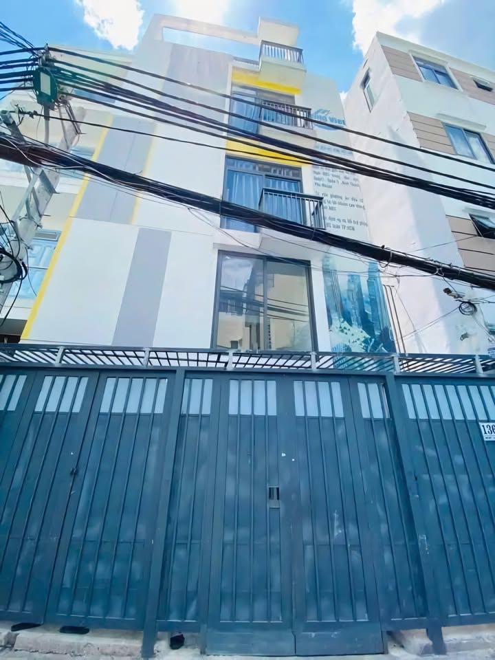 Tòa nhà CHDV hẻm xe hơi đường Vạn Kiếp, quận Bình Thạnh 143m² giá 23 tỷ - Đầu tư sinh lời ngay!