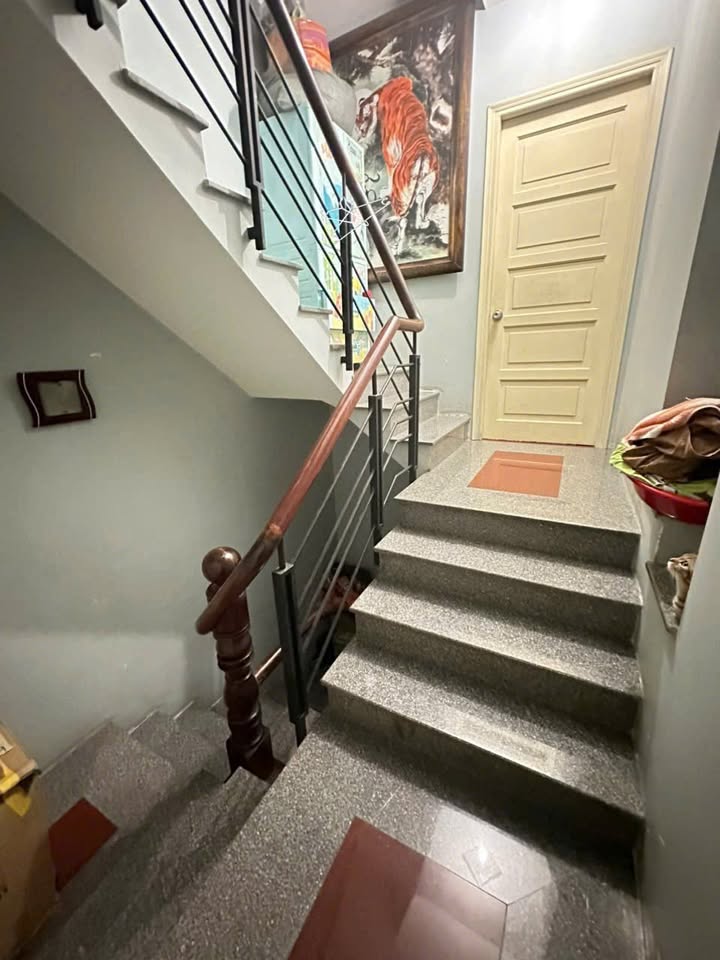 Nhà Phố Tân Bình 53m² giá 6 tỷ - Thiết kế 3 tầng hiện đại, ở ngay!