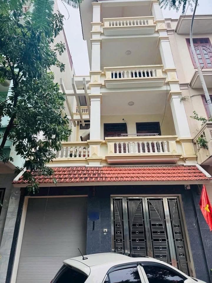 Nhà mặt phố Lê Thanh Nghị, Hải Dương 90m², giá thỏa thuận - Nhà đẹp, công năng đầy đủ!