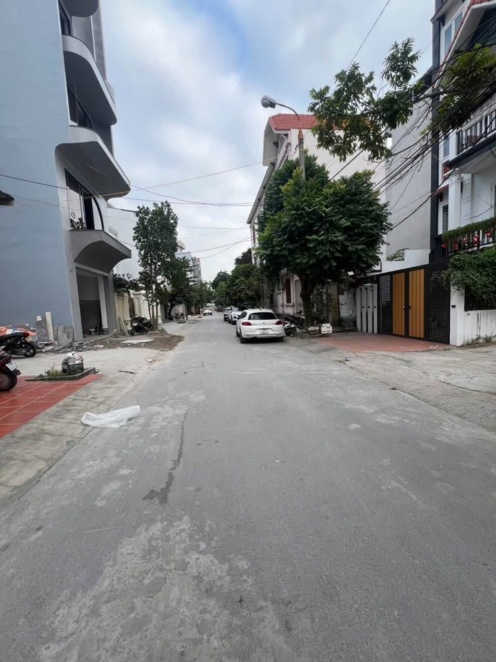 Nhà ở TĐC Vĩnh Niệm 65.6m² giá 8.8 tỷ - Gần Aeon Mall tiện lợi!