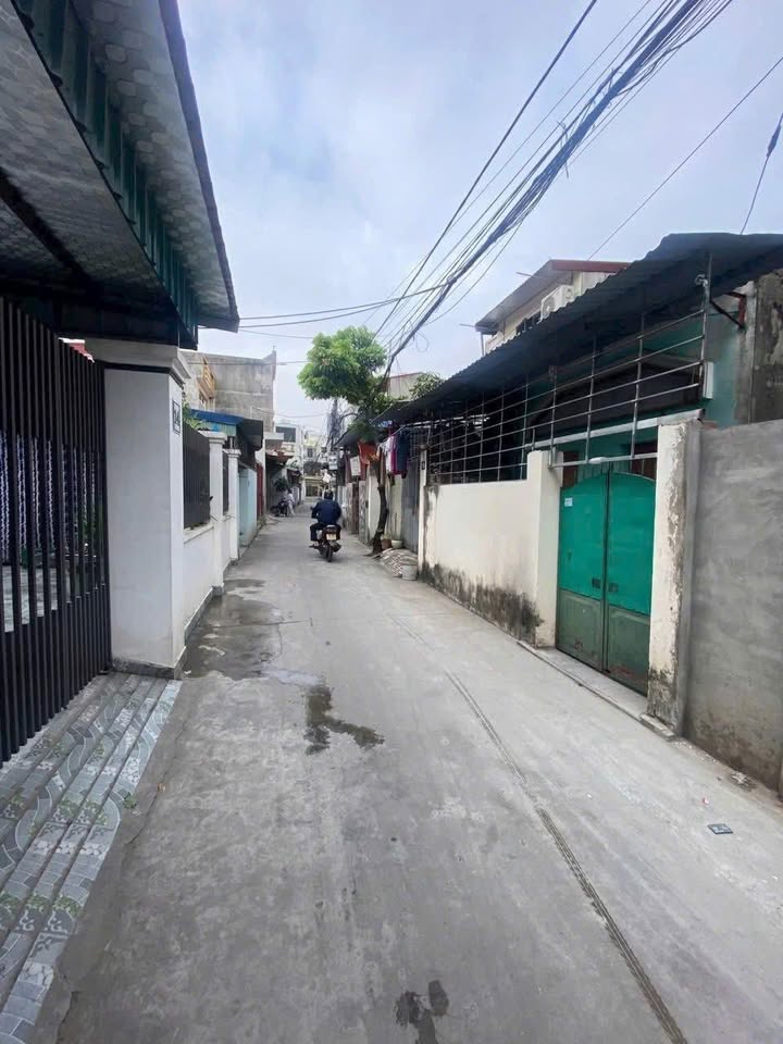 Bán đất ngõ 422 Đồng Hòa, Kiến An, Hải Phòng 61m² - Sổ đỏ chính chủ, giá 2 tỷ!