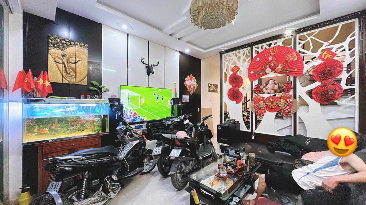 Nhà phố Trần Nguyên Hãn 46m² giá 2.8 tỷ - Đầy đủ nội thất, ở ngay!