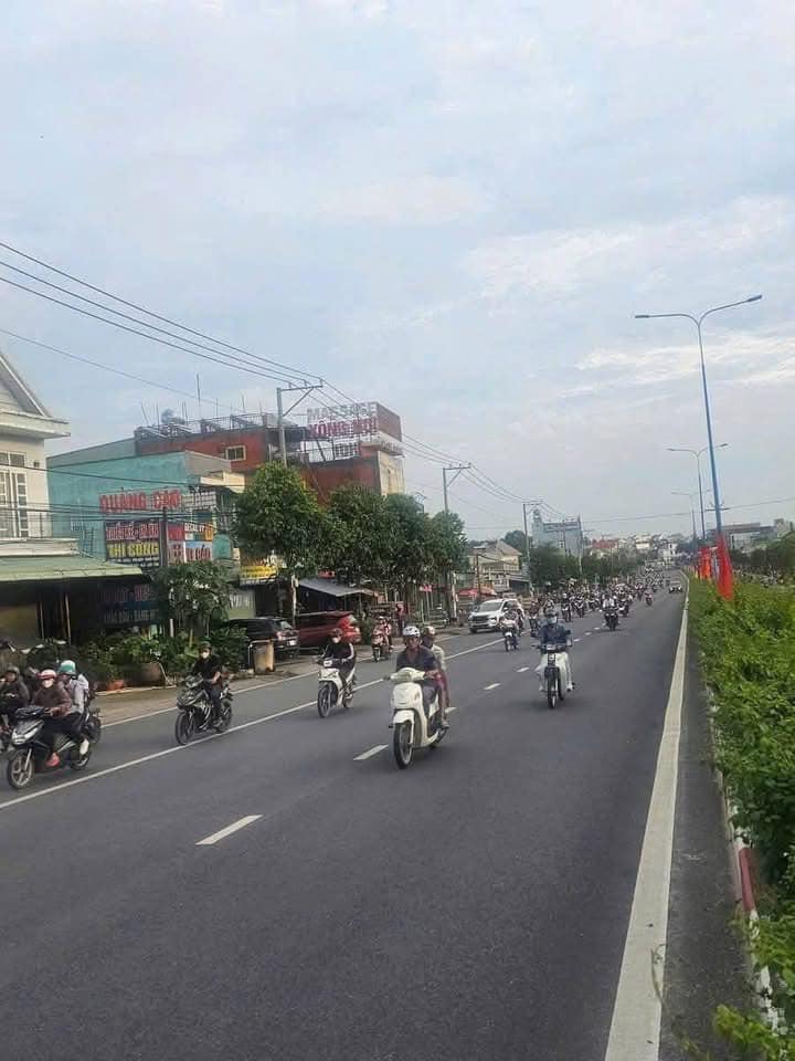 Dãy trọ mặt tiền ĐT 746 Tân Uyên giá 6 tỷ - Đầu tư sinh lời ngay!